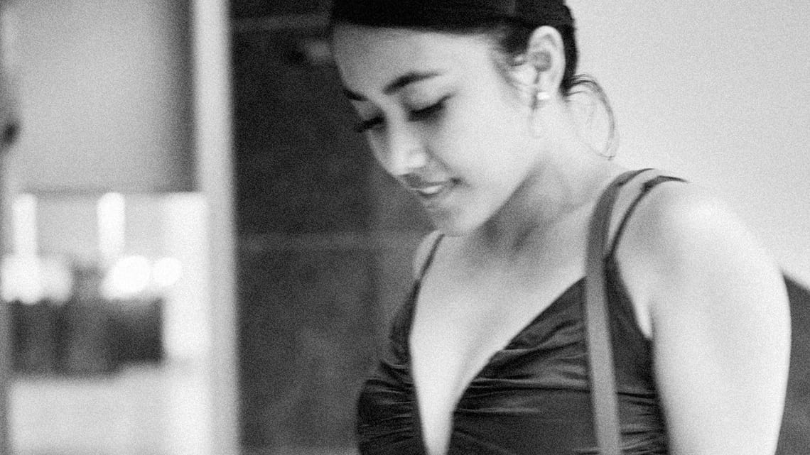 Rhea – Before the Shoot